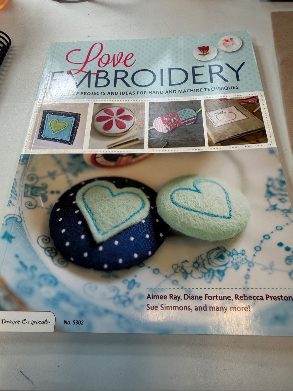 Love Embroidery Book